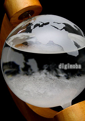ストームグラス地球儀/天気管結晶画像